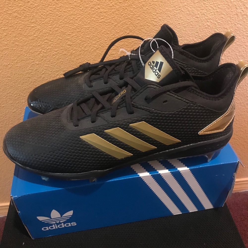 Adidas baseball cleats